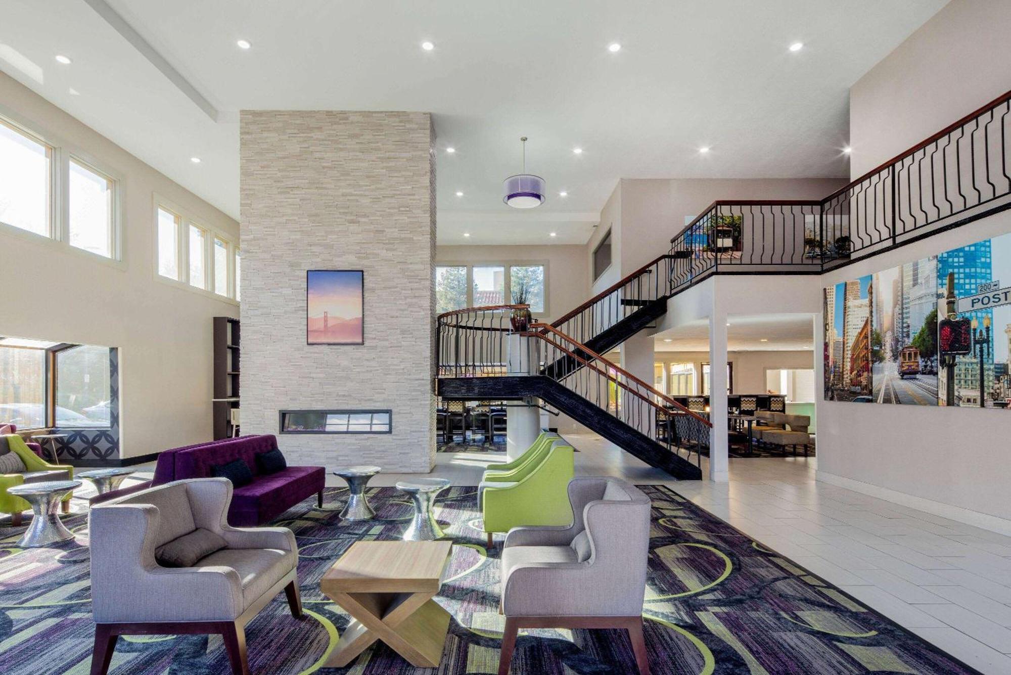 La Quinta By Wyndham Oakland - Hayward Hotel Kültér fotó